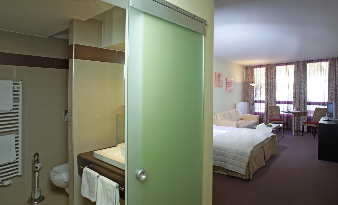 Parkhotel Kismarton Kültér fotó
